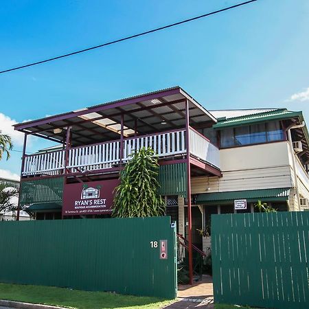 Ryan'S Rest Boutique Accommodation Cairns Bagian luar foto