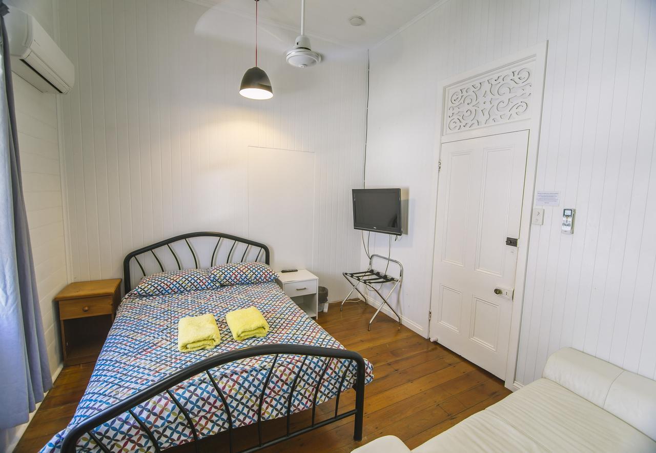 Ryan'S Rest Boutique Accommodation Cairns Bagian luar foto